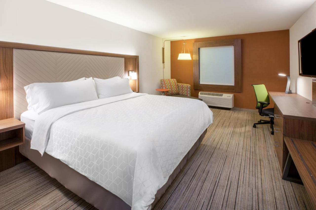 Holiday Inn Express & Suites Dayton North - Vandalia By Ihg Exterior foto